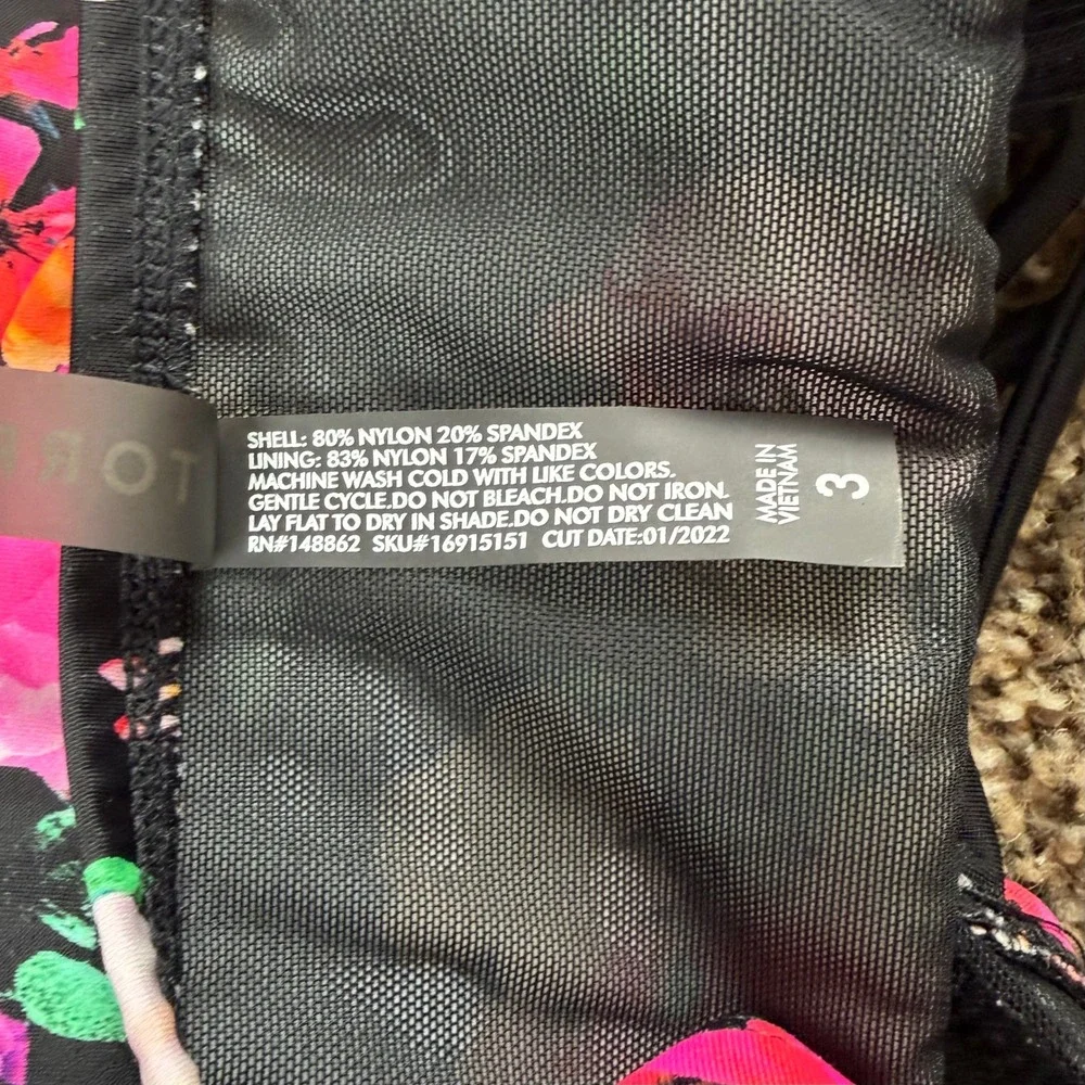 Torrid Floral Lattice V-Neck Tankini Swim Top Black Pink Plus Size 3 3X